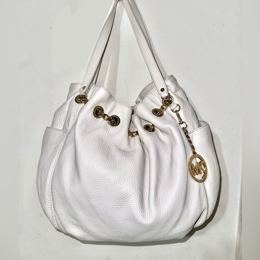 Michael Kors Chain Hobo
